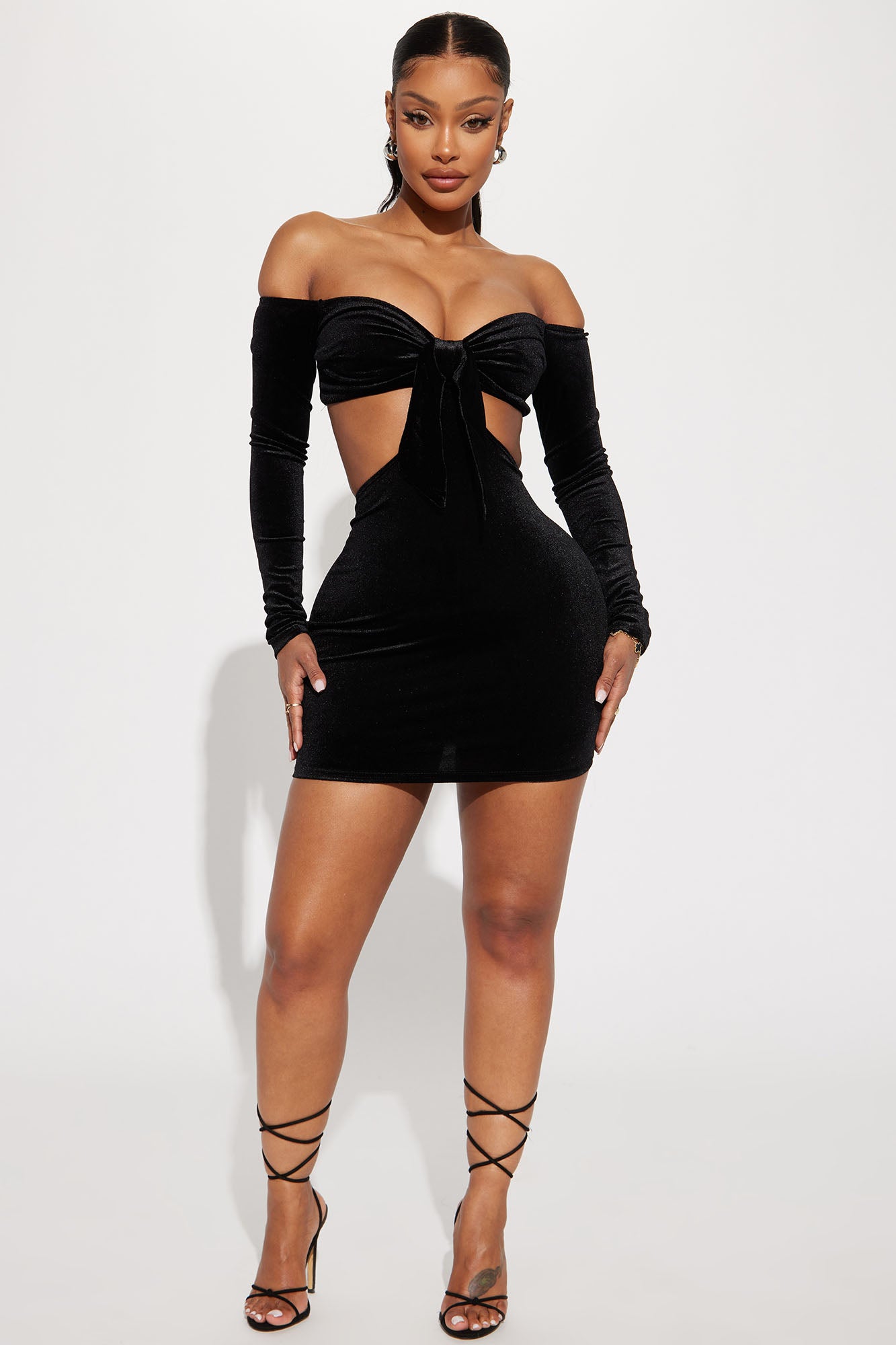 Skyla Velvet Mini Dress - Black