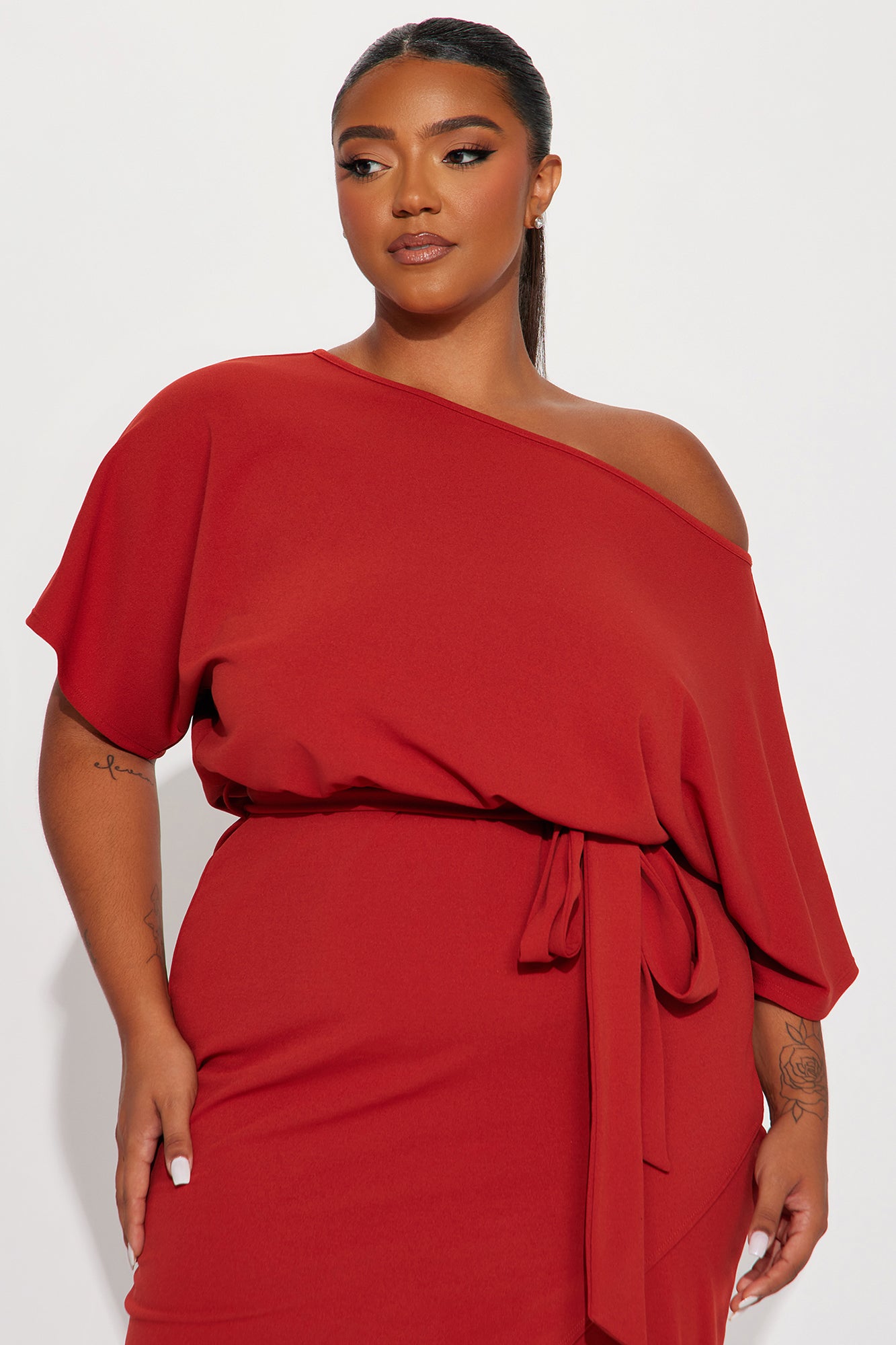 Please Hold Midi Dress - Rust