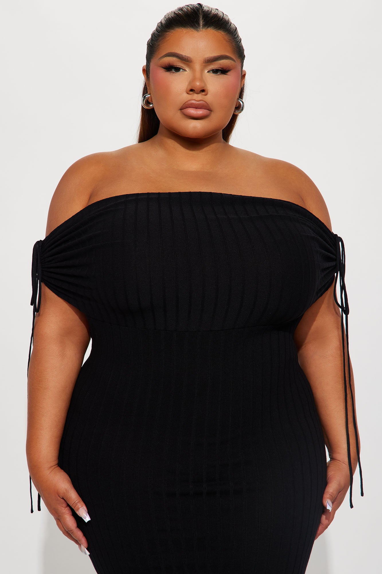 Maya Mermaid Maxi Dress - Black